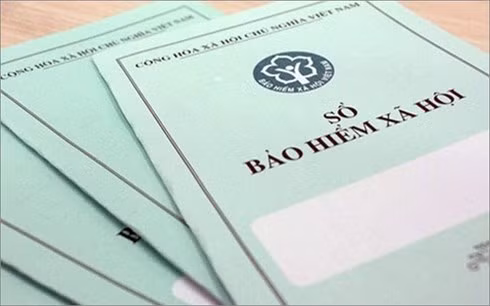 Đến tháng 9/2018 sẽ bàn giao 100% sổ BHXH cho người lao động (ảnh minh họa)