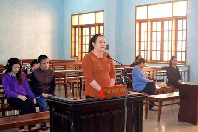 Bị cáo Phượng tại tòa.