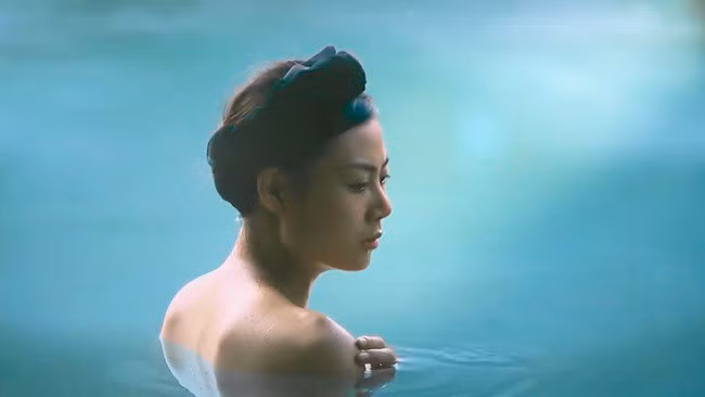 Nương là một nhân vật mới được đạo diễn đưa vào phim. Ảnh: VFC.
