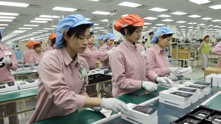 Tính đến 20/12/2017, cả nước có 24.748 dự án đầu tư nước ngoài còn hiệu lực, với tổng số vốn đăng ký của những dự án còn hiệu lực là 318,72 tỷ USD, vốn thực hiện là 172,35 tỷ USD.