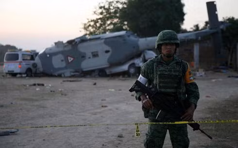 Trực thăng quân sự Mexico gặp nạn sau chuyến khảo sát khu vực động đất. (Ảnh: Reuters)