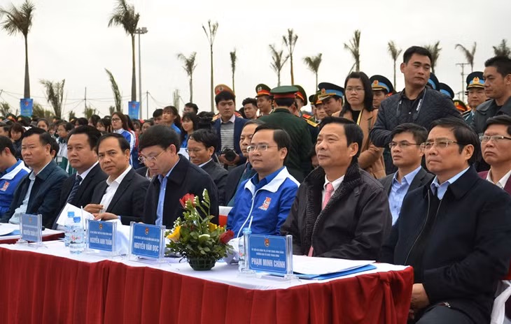 Lãnh đạo Trung ương, bộ, ban, ngành và lãnh đạo tỉnh Quảng Ninh tham dự lễ khởi động Tháng Thanh niên.