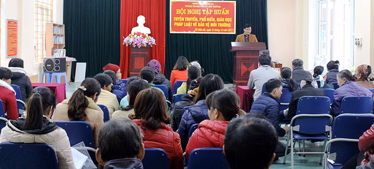 Công tác tuyên truyền, vận động nhân dân nâng cao ý thức bảo vệ môi trường, luôn được huyện quan tâm đặt lên hàng đầu.