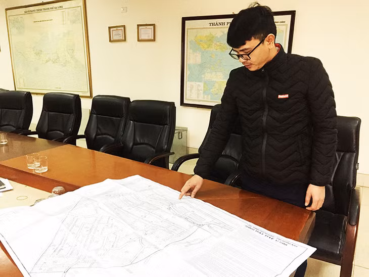 Thực hiện ý kiến chỉ đạo, UBND TP Hạ Long đã khẩn trương chỉ đạo các phòng ban điều chỉnh quy hoạch, thiết kế công trình đường đấu nối từ trục đường 336 lên khu dân cư đồi Văn hóa đảm bảo êm thuận, an toàn.