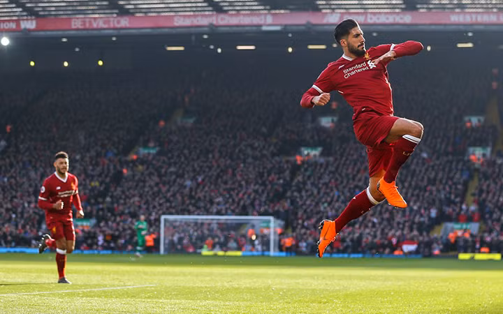  Can ăn mừng bàn mở tỉ số cho Liverpool. Ảnh: GETTY IMAGES