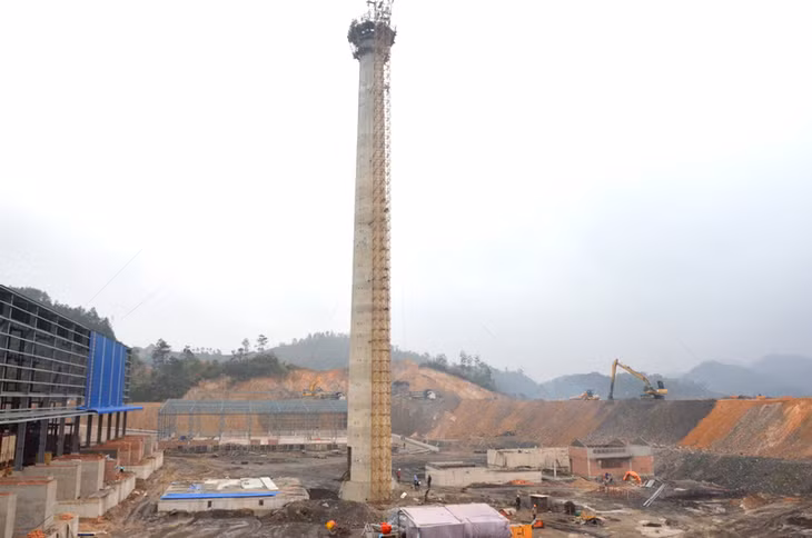 rung tâm Xử lý chất thải rắn tại huyện Hoành Bồ (Công ty CP Tập đoàn Indevco) đang được đẩy nhanh tiến độ thi công