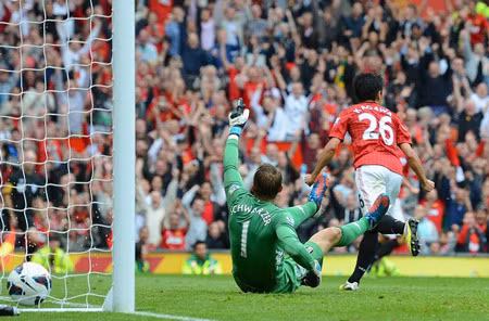 Kagawa cũng ghi được bàn đầu tiên cho M.U