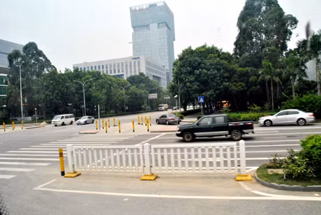 Hạ tầng giao thông ở Quảng Châu hiện đại, thông thoáng và rộng rãi.