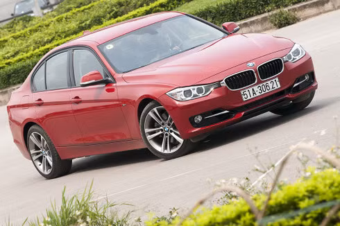 BMW 328i thế hệ mới tại Việt Nam.