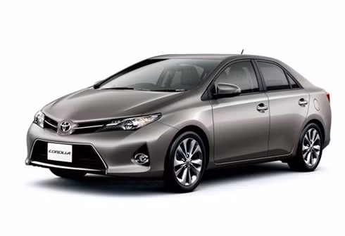 Toyota Corolla Altis mới với sự thay đổi từ lưới tản nhiệt, đèn pha và đèn sương mù. Ảnh mô phỏng của Paultan.