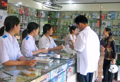 Nhà thuốc số 1, đường Lê Thánh Tông, TP Hạ Long (thuộc Công ty TNHH Dược phẩm Bạch Đằng) đạt tiêu chuẩn nhà thuốc thực hành (GPP).