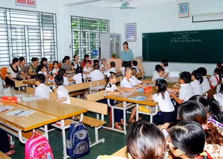 Tiết học theo mô hình trường học mới tại Trường Tiểu học Hà Lầm (TP Hạ Long).