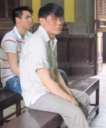 Bị cáo Phạm Văn Thông tại tòa sáng 20/8