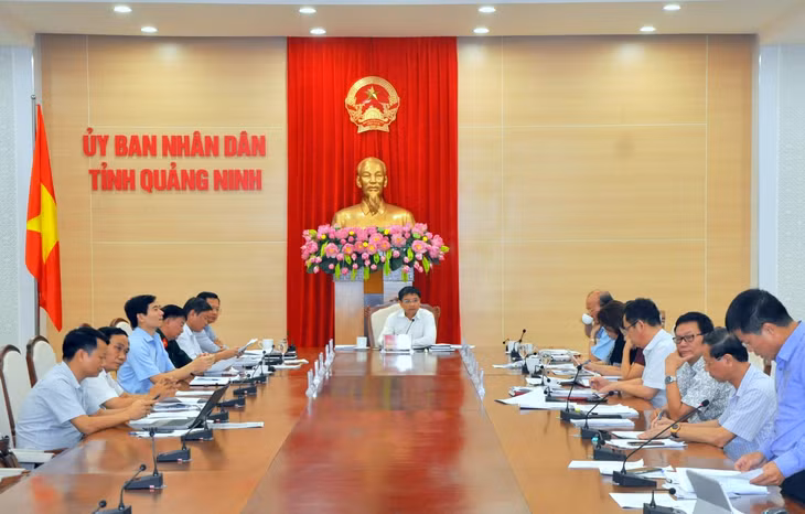 Quang cảnh cuộc giao ban.