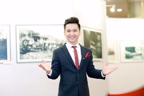 MC Hạnh Phúc sẽ lên xe hoa ngày 11/3 tới.