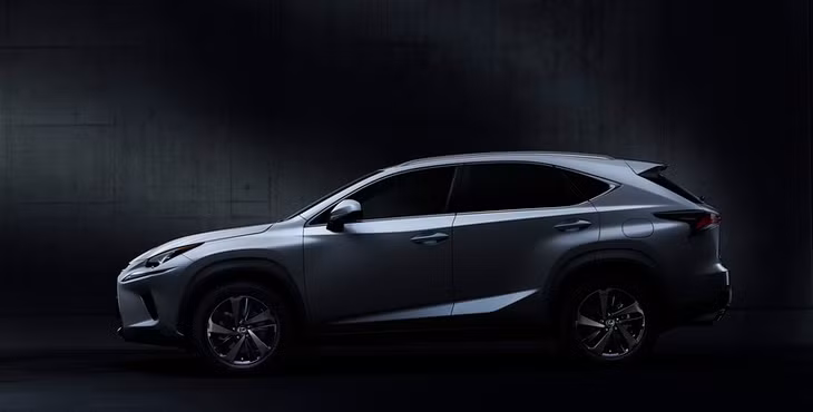 Lexus NX 300 2020 sở hữu thiết kế năng động, gọn gàng.