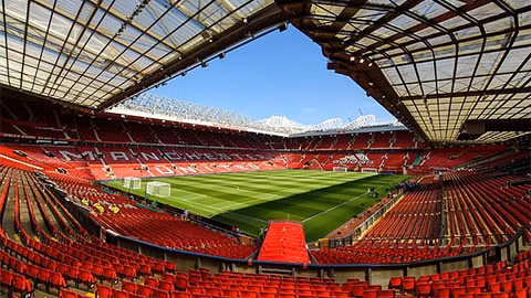 Sân Old Trafford bị đánh giá là không an toàn.