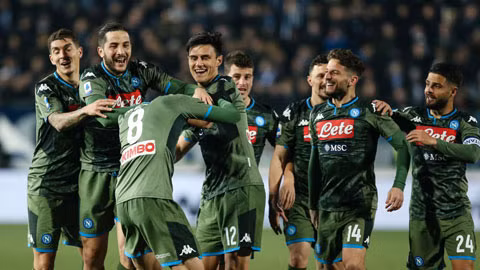 Sân nhà là điểm tựa cực lớn để Napoli có thể giành kết quả có lợi trước Barca.