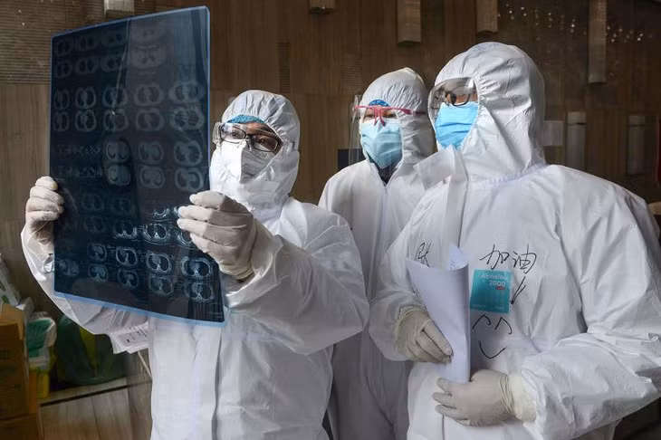 Covid-19 là tên của bệnh do virus corona mới gây ra.