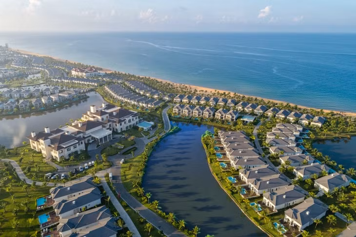 Hệ sinh thái “all in one” độc đáo của Vinpearl sẽ kết hợp với những biểu tượng trong ngành khách sạn quốc tế.