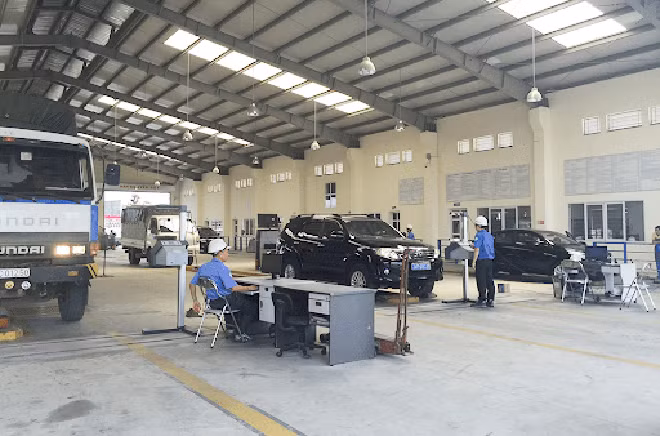 Quy định mới tạo điều kiện cho chủ các phương tiện đi đăng kiểm.