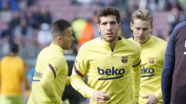 Sergi Roberto sẽ vắng mặt ở các trận cầu tới vì chấn thương.