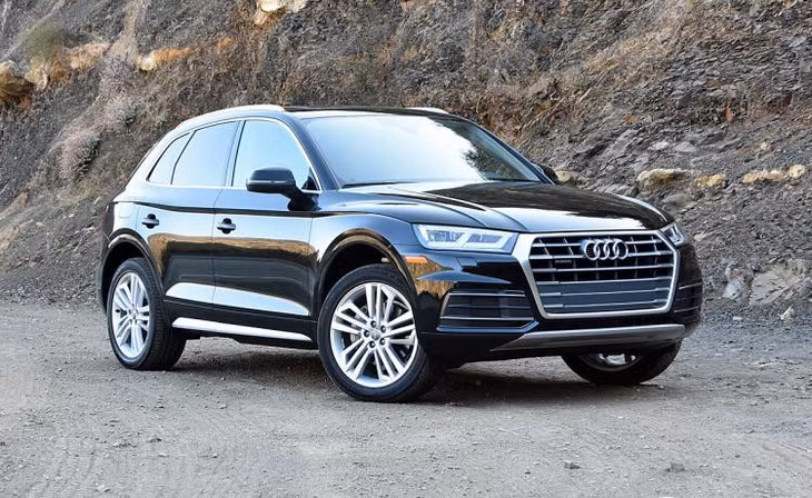 618 xe SUV hạng sang Audi Q5 được triệu hồi lần này để thay thế vít gia cố ốp chắn bùn bánh sau.