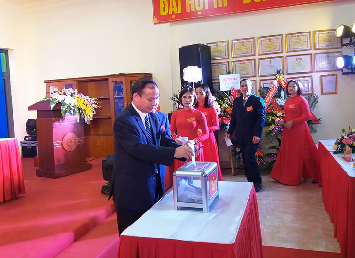Đây đại hội chi bộ công ty cổ phần TTP thuộc đảng bộ khối doanh nghiệp ngoài nhà nước TP Cẩm Phả.