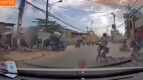  Hình ảnh camera hành trình ôtô ghi lại.