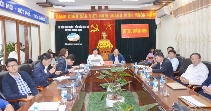 Quang cảnh hội nghị tại điểm cầu Quảng Ninh.