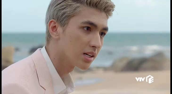 Bình An trong phim "Tiệm ăn dì ghẻ" hiện đang phát sóng trên VTV.