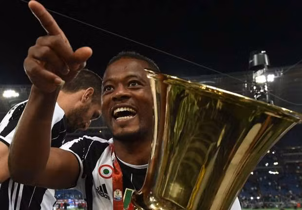  Evra vẫn đang là trụ cột tại Juve. Ảnh: Internet.
