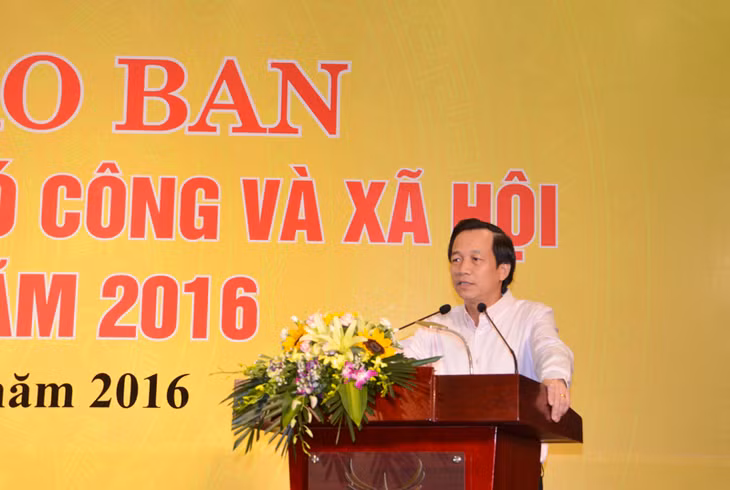 Đồng chí Đào Ngọc Dung, Bộ trưởng Bộ LĐ,TB&XH phát biểu tại hội nghị