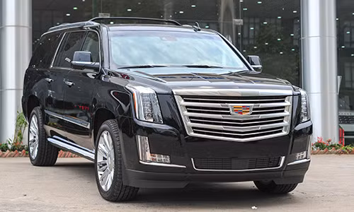 Cadillac Escalade Platinum 2016, đối thủ của Chevrolet Suburban.