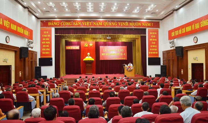 Quang cảnh