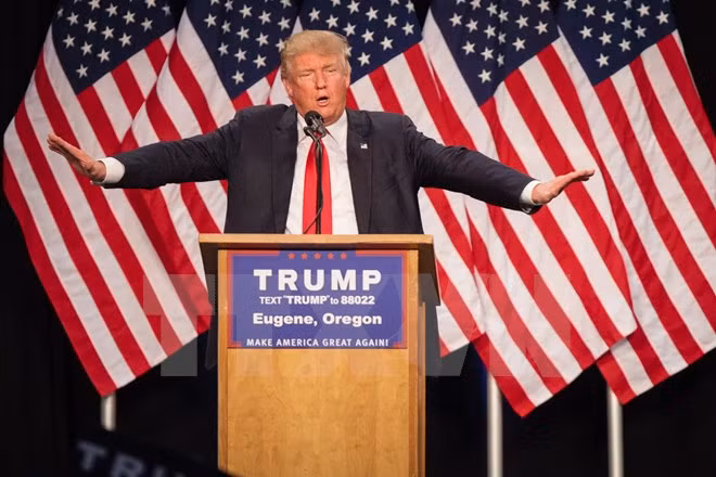 Ứng cử viên Cộng hòa Donald Trump phát biểu trong một chiến dịch vận động tranh cử ở Eugene, Oregon, Mỹ ngày 5/5. (Nguồn: AFP/TTXVN)