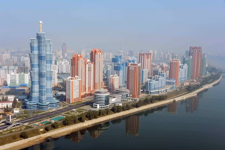  Con phố dành cho các nhà khoa học Mirae mới hoàn tất cũng là một công trình dân sinh hiện đại ở đất nước Triều Tiên. 