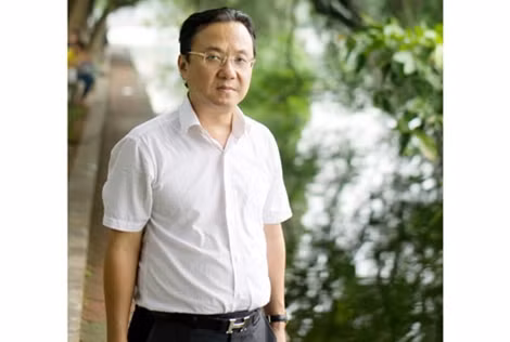 Nhà thơ Hồng Thanh Quang.
