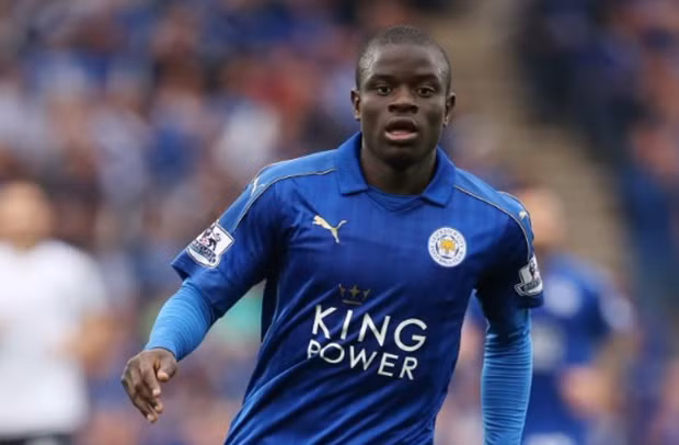  Kante mở đường rời Leicester. Ảnh: Internet.