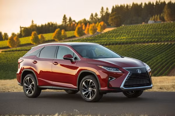 Lexus RX350 hoàn toàn mới.
