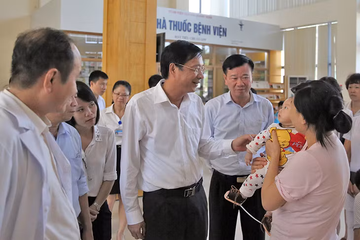 Đồng chí Nguyễn Văn Đọc