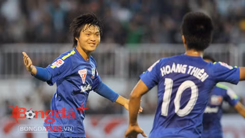 Tuấn Anh sang Nhật theo dạng cho mượn 1 mùa
