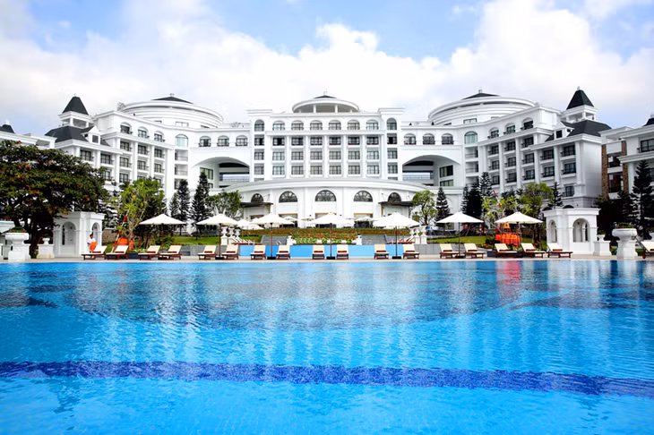 Khu nghỉ dưỡng 5 sao Vinpearl Hạ Long Bay Resort được đầu tư đẳng cấp, sang trọng.