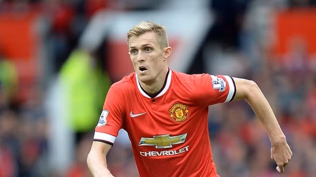 Man Utd bỏ mặc Fletcher
