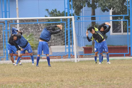 Các cầu thủ U19 TQN đã thi đấu không thành công ở các trận đấu lượt về 