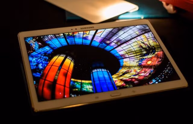 Màu sắc và chất lượng hình ảnh trên màn hình Super AMOLED của Galaxy Tab S 10.5”