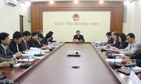 Ban Cán sự Đảng, Thành viên UBND tỉnh khẳng định đết ngày 22- 1 phải di chuyển xong chợ Trung tâm Hải Hà cũ để GPMB xây dựng công viên cây xanh.