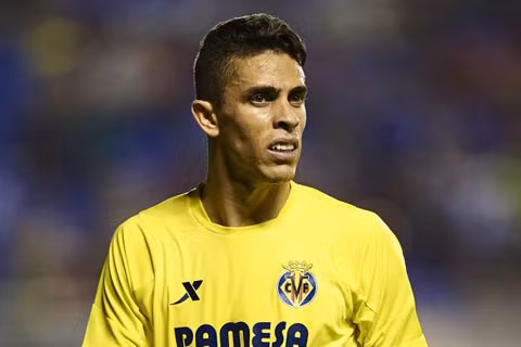  Gabriel Paulista chưa có giấy phép lao động ở Anh