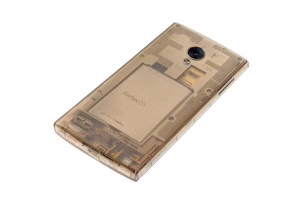 LG Fx0 có giá bán 420 USD cho phép trả trong 2 năm thông qua nhà mạng KDDI (Nhật Bản).