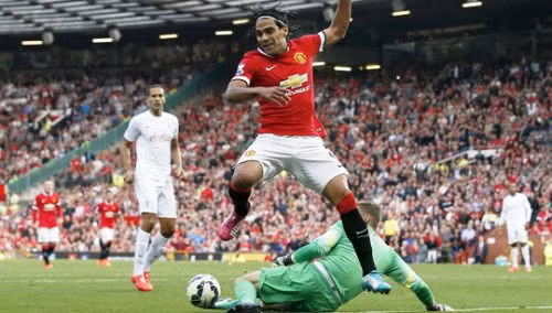 Còn quá sớm để khẳng định Falcao là một bản hợp đồng hớ của MU
